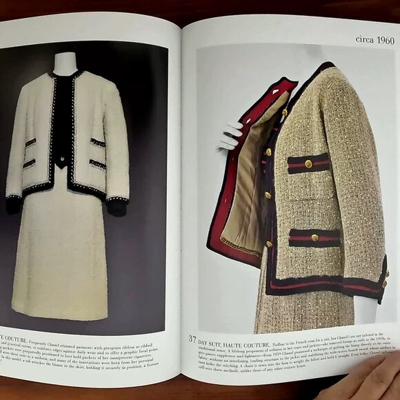 Luxury Coffee Table Book: Chanel, The Legend of an Icon (Coco & Karl Lagerfeld) - Picture 7 of 16